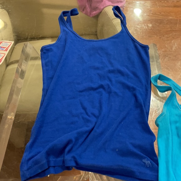 Medium Light & Dark Blue Tank Tops Hollister & Abercrombie & Fitch - Picture 3 of 3